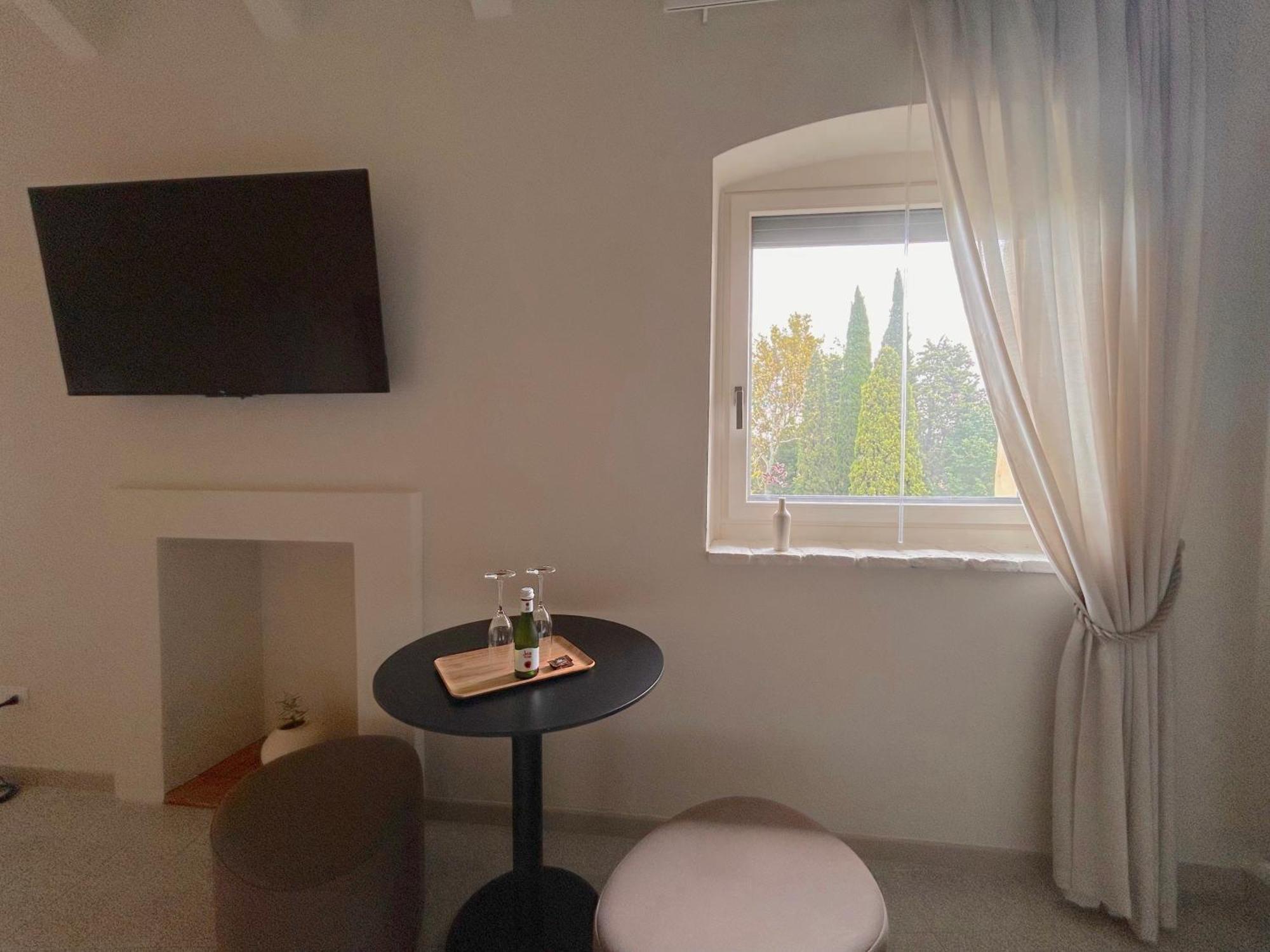 The Lake Suites Com - Luxury Stay In Lazise Exterior photo