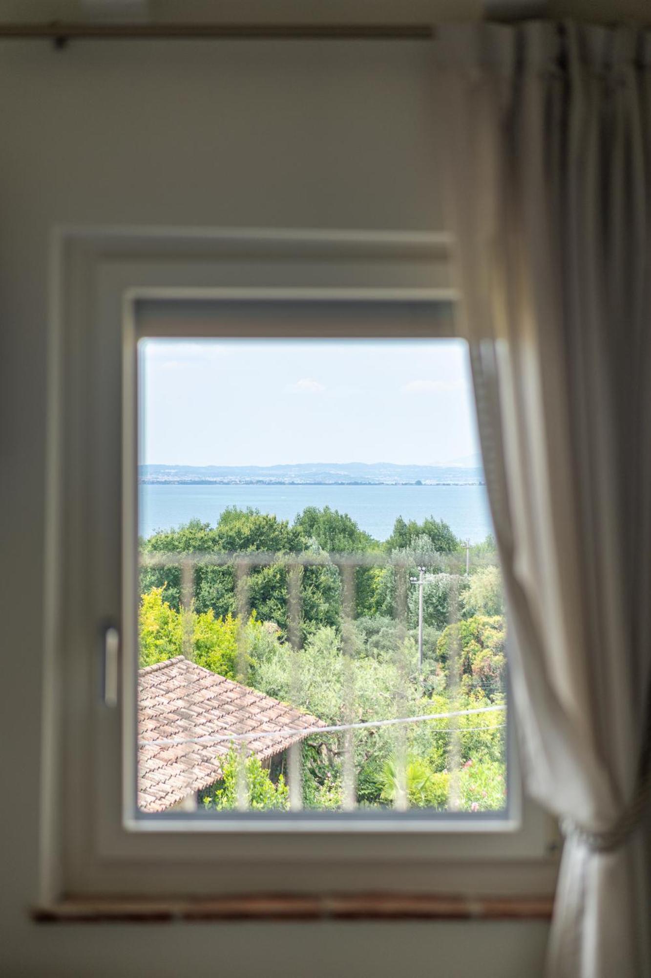 The Lake Suites Com - Luxury Stay In Lazise Exterior photo