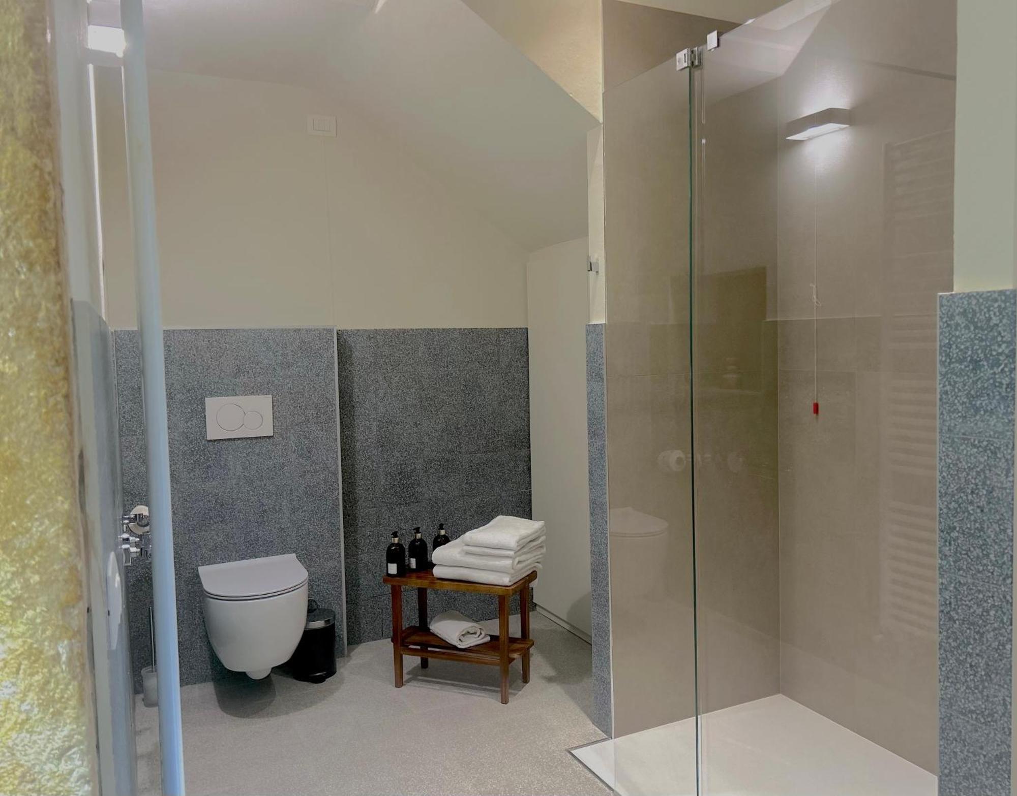 The Lake Suites Com - Luxury Stay In Lazise Exterior photo