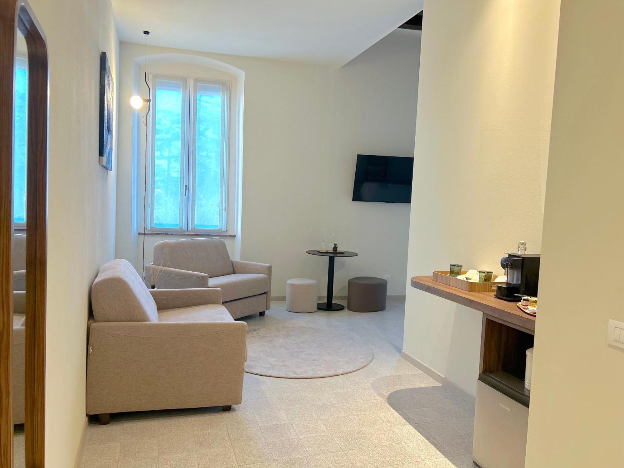 The Lake Suites Com - Luxury Stay In Lazise Exterior photo