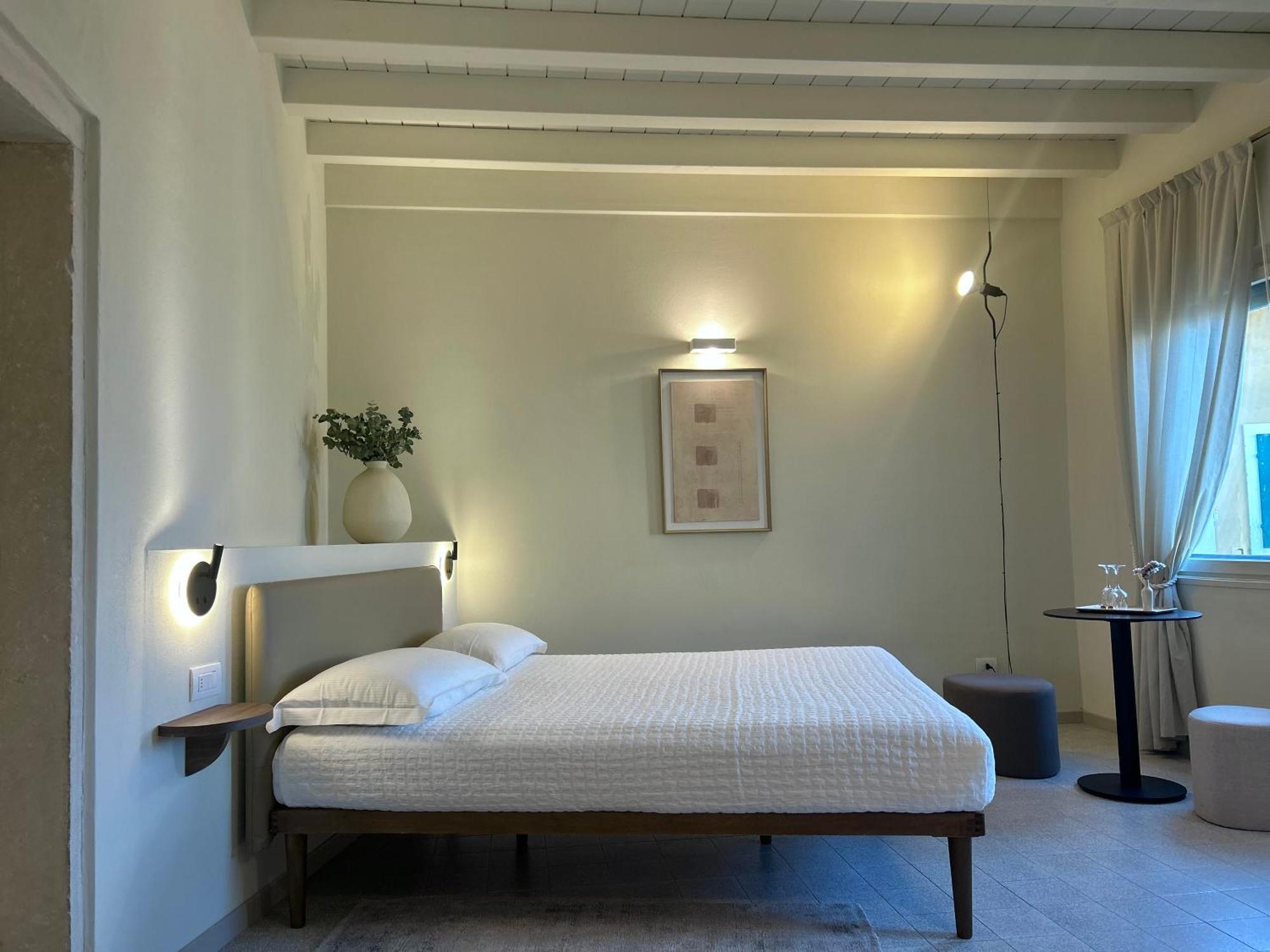The Lake Suites Com - Luxury Stay In Lazise Exterior photo